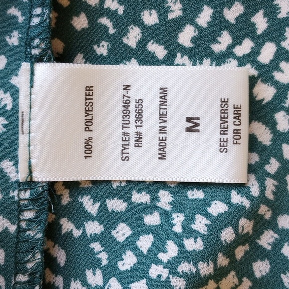 NWOT West Kei Casiya Peasant Blouse M Green White Print 50off3 - Picture 4 of 5